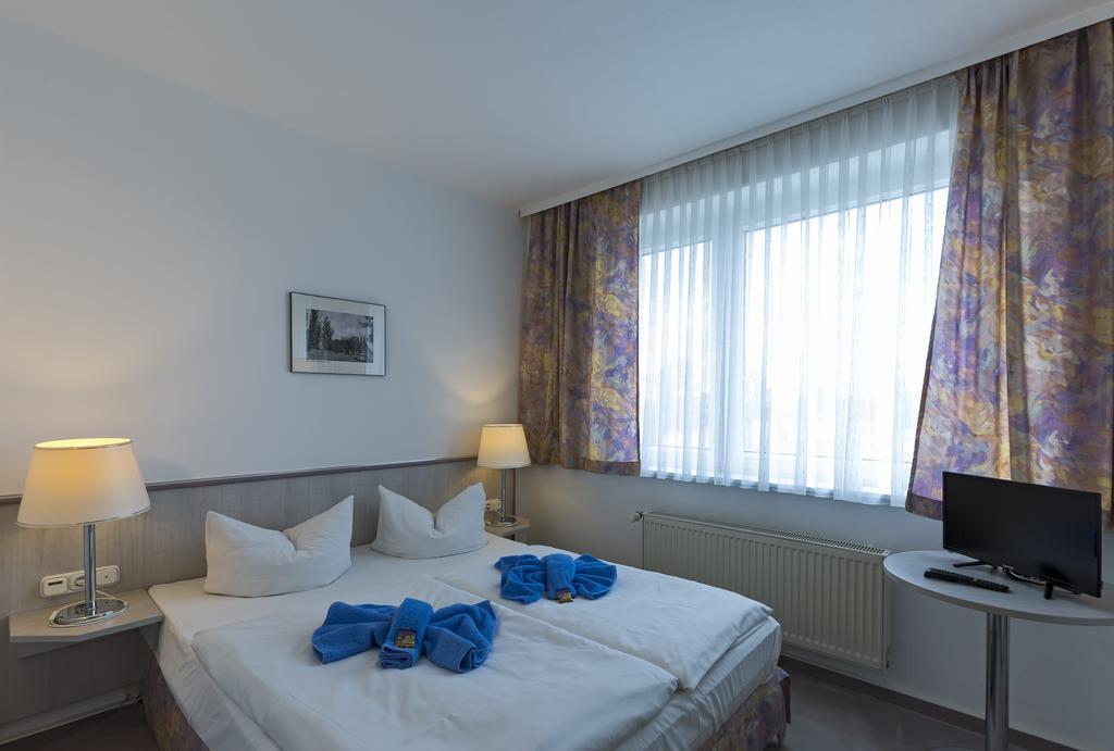 Big Reisehotel Wolfen Номер фото